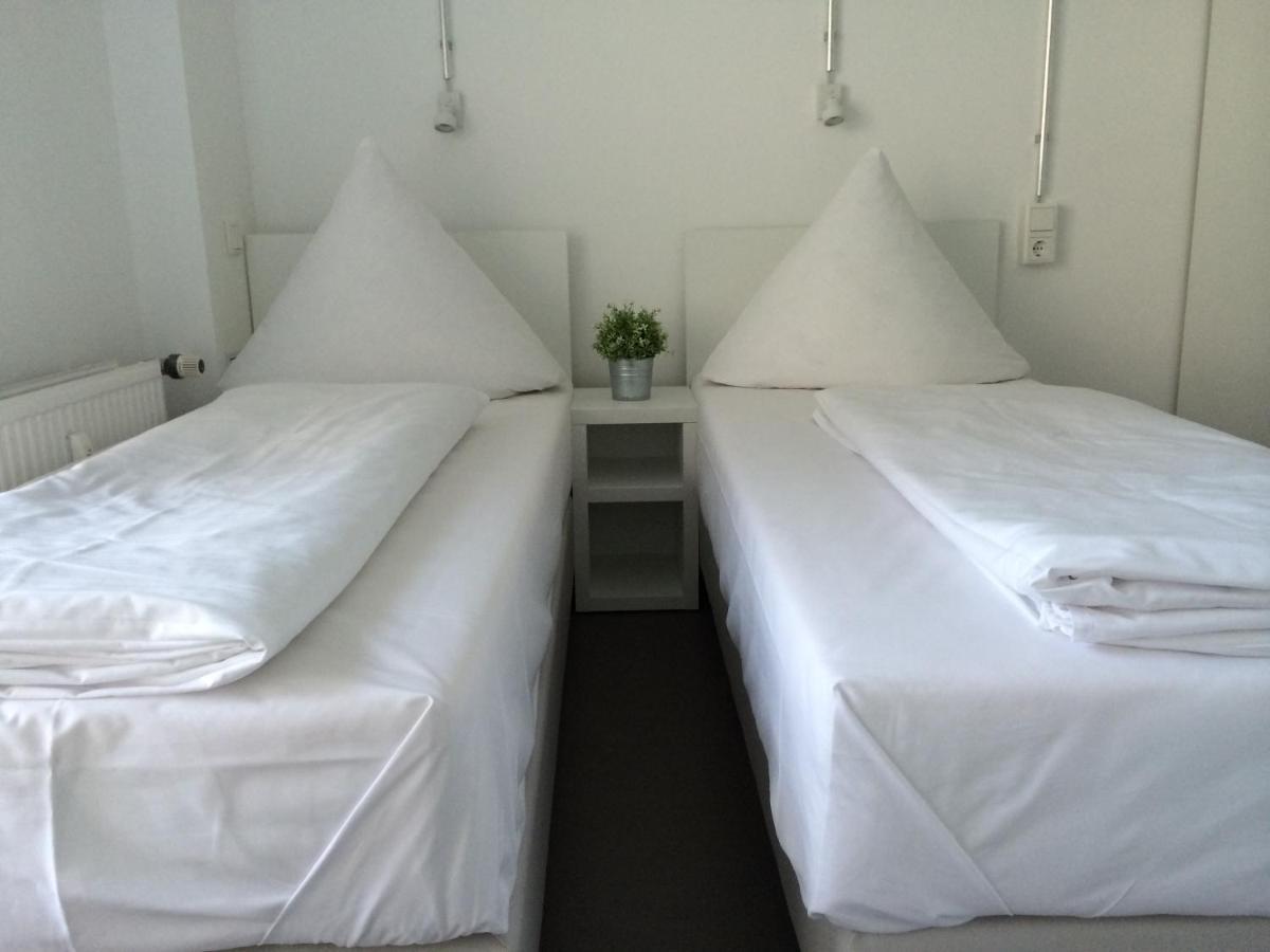 Apartment&Rooms Near Brandenburg Gate Berlin Exterior photo